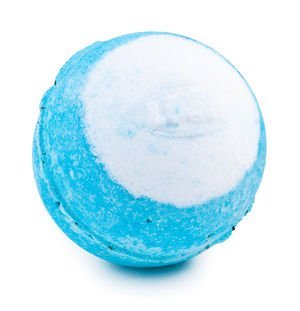 Big-Blue-Bath-Bomb-by-LUSH-0